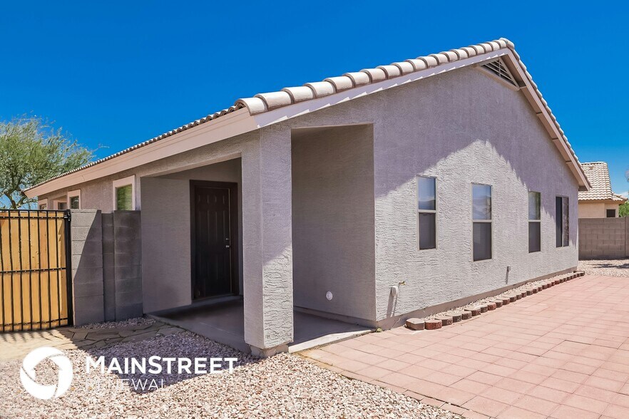 Building Photo - 1815 E Hamel Way