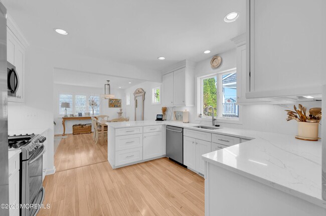 Building Photo - 973 Ocean Ave