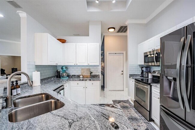 Building Photo - 28335 Glade Fern Ct