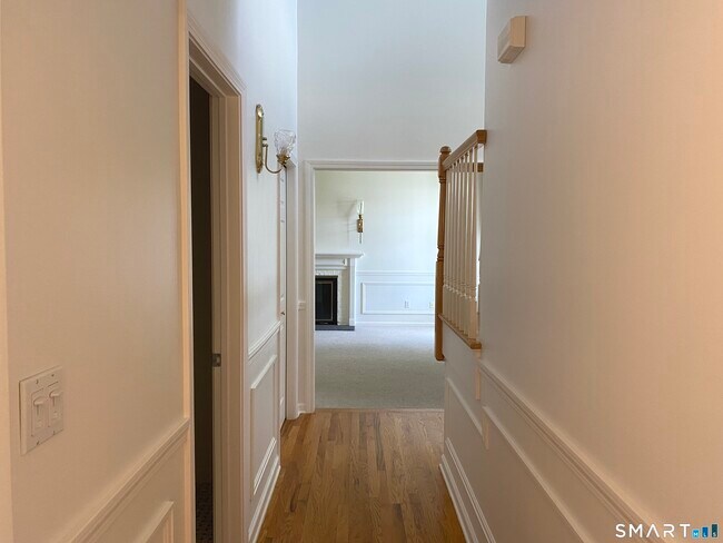 Building Photo - 54 Winchester Dr