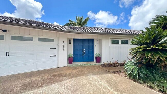 Building Photo - 1034 Kaumoku St