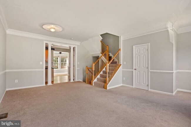 Building Photo - 20413 Elm Grove Terrace