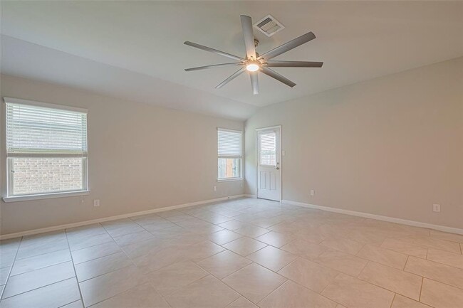 Building Photo - 3010 Veeder Pass Ln