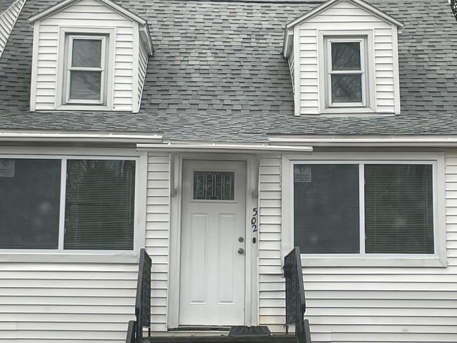 Primary Photo - 502 Wright Ave