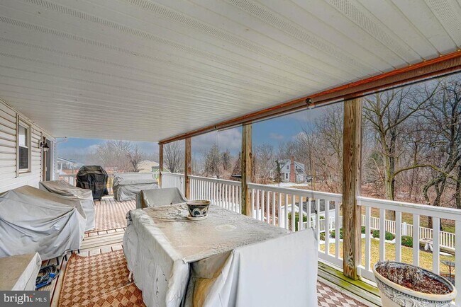 Building Photo - 8908 Goldentree Ln