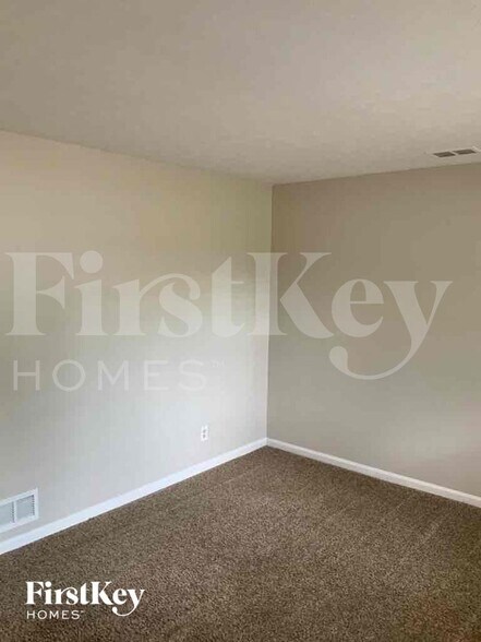 Building Photo - 6620 Leisure Trail