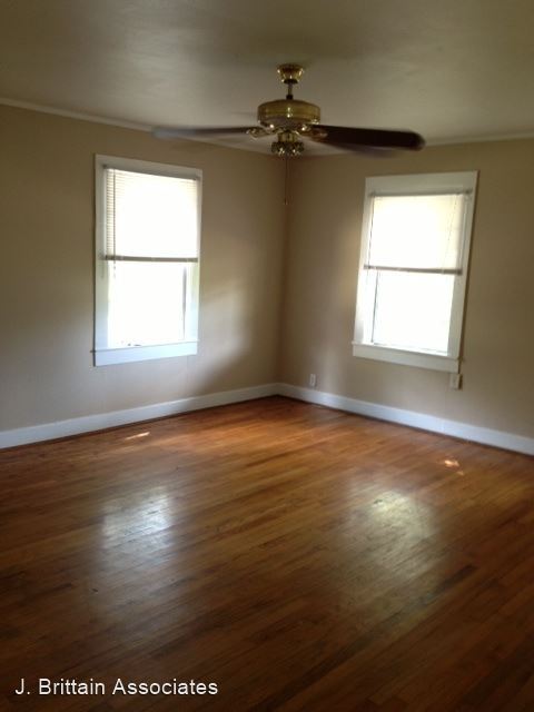 Building Photo - 3 br, 1 bath House - 401 Williamson Avenue