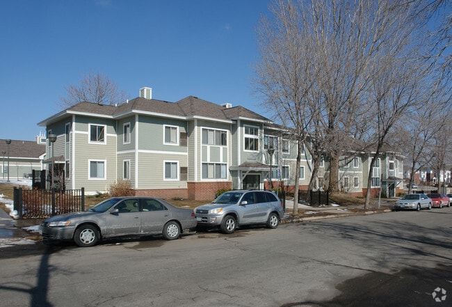Building Photo - Cecil Newman Apartments