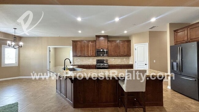 Building Photo - 16209 Ridge View Dr