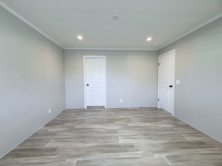 Building Photo - 29811 W Essex Ct