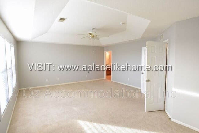 Building Photo - 22413 W 113th Terrace