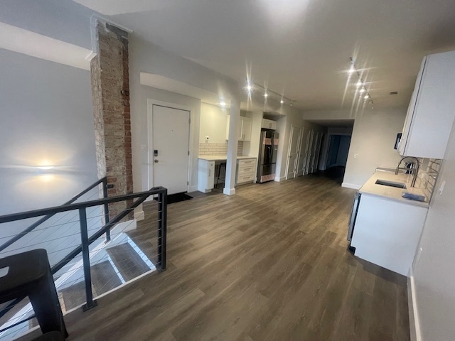 Entry to Unit #1 - 50 E McMicken Ave