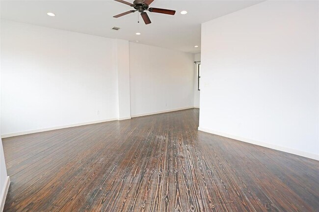 Building Photo - 4106 McKinney St