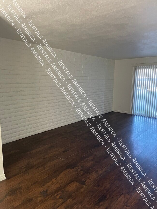 Building Photo - 4354 N 82nd St