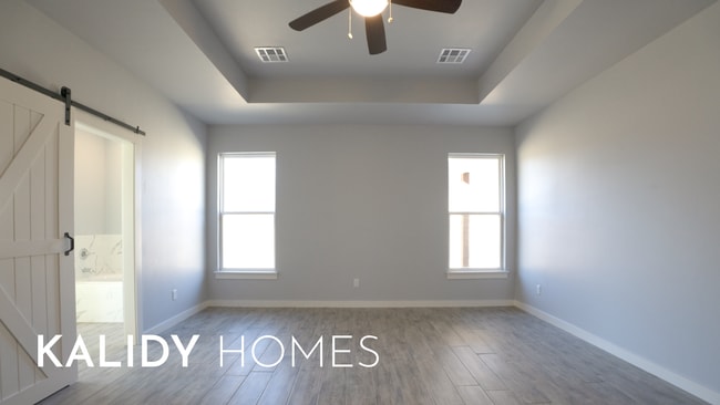 Building Photo - 305 Kirks Holw