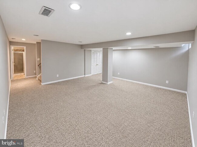 Building Photo - 6503 Susan Barkley Ct