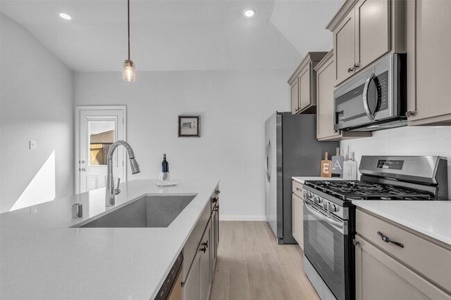Building Photo - 25524 Prairie Clover Wy