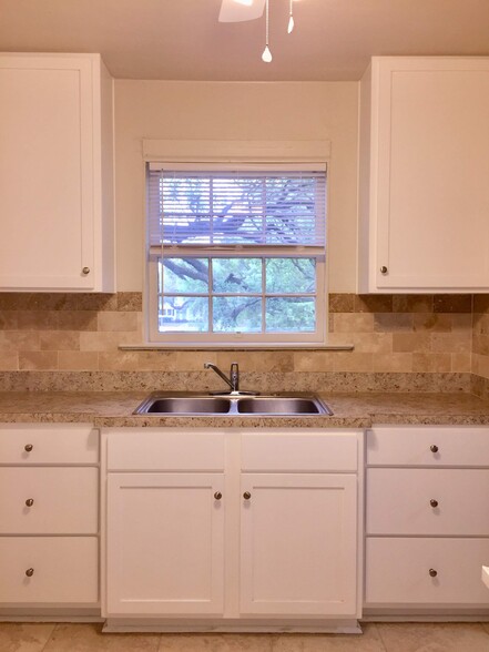 Spacious Kitchen - 1631 Flagler Ave