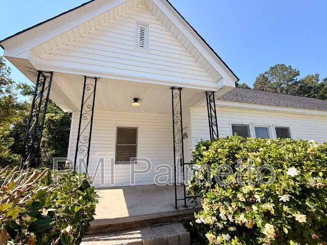 Building Photo - 260 8th St