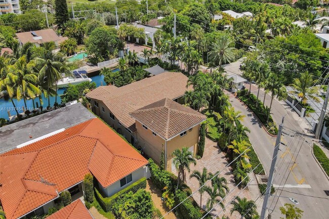 Building Photo - 1155 S Biscayne Point Rd
