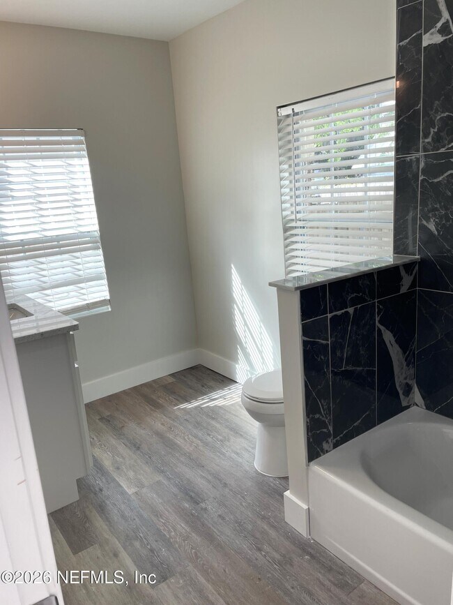 Building Photo - 62 Dumas St