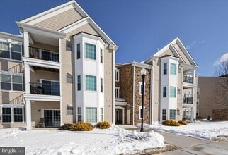 Building Photo - 1014 Creekside Dr