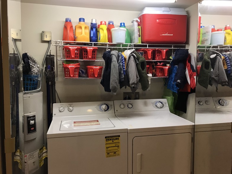 In-Unit Laundry - 1108 N Milwaukee St