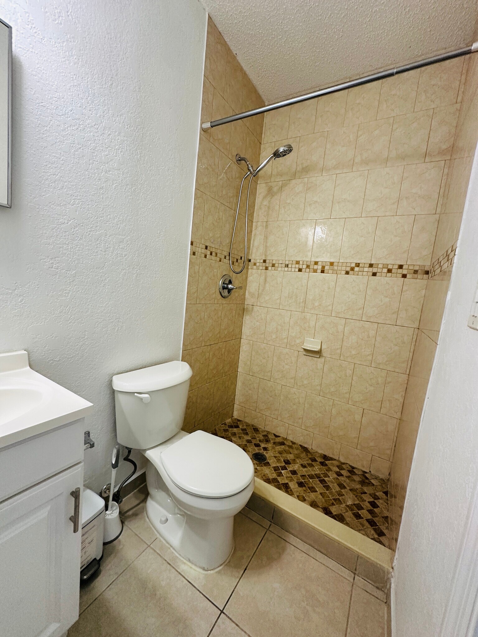 Building Photo - 14945 SW 38th St