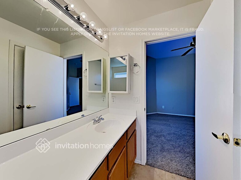 Building Photo - 17416 N 16th Pl