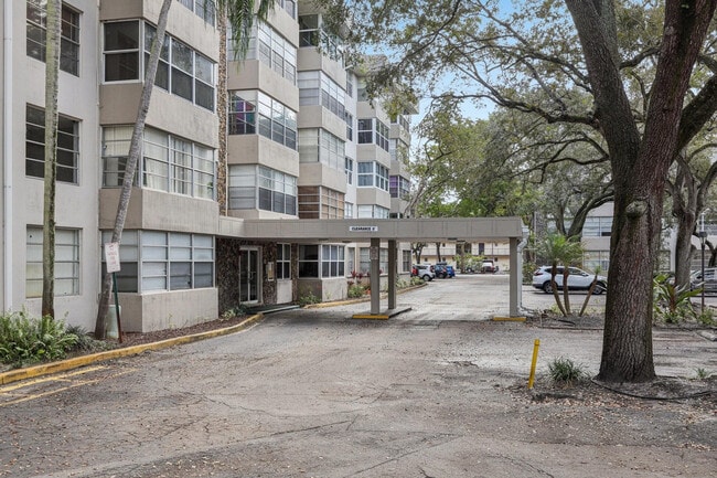 Building Photo - 6500 Cypress Rd