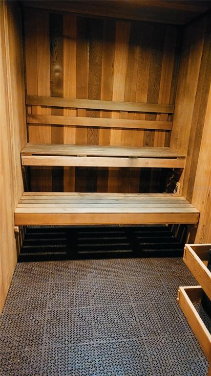 Building Photo - 1064 N Tamiami Trl