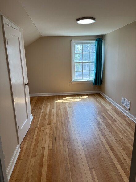 Upstairs Bedroom #2 - 1844 S 2nd Ave