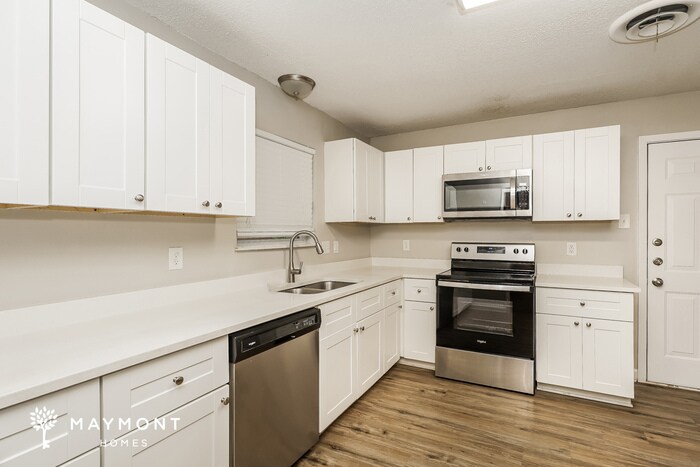 Building Photo - 3556 Wosley Dr