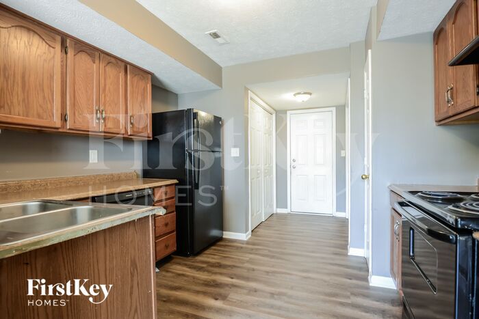 Building Photo - 3625 Dayflower Way