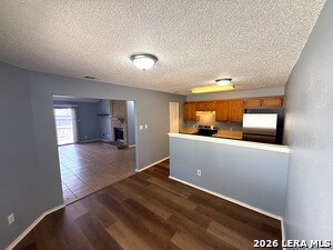 Building Photo - 10040 Woodtrail