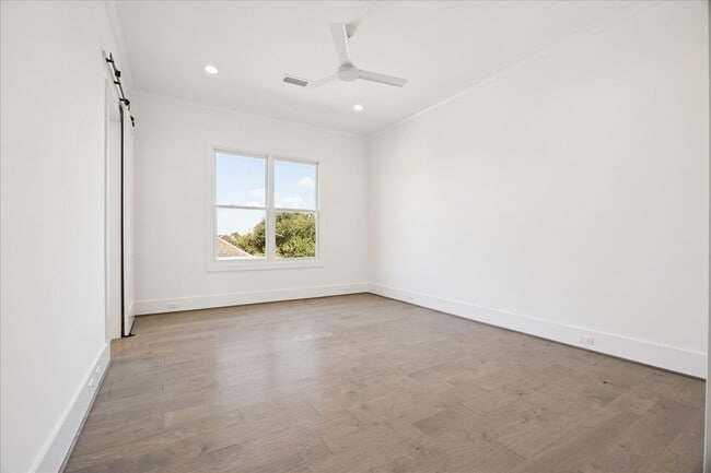 Building Photo - 3735 Tartan Ln