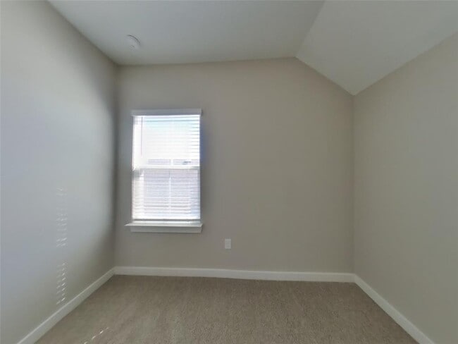 Building Photo - 1560 Mexican Heather Dr