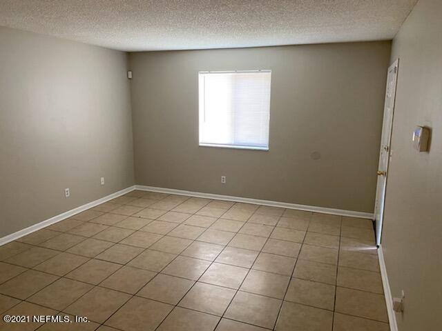 Building Photo - 5136 Westchase Ct