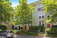 Building Photo - 158 G St SW