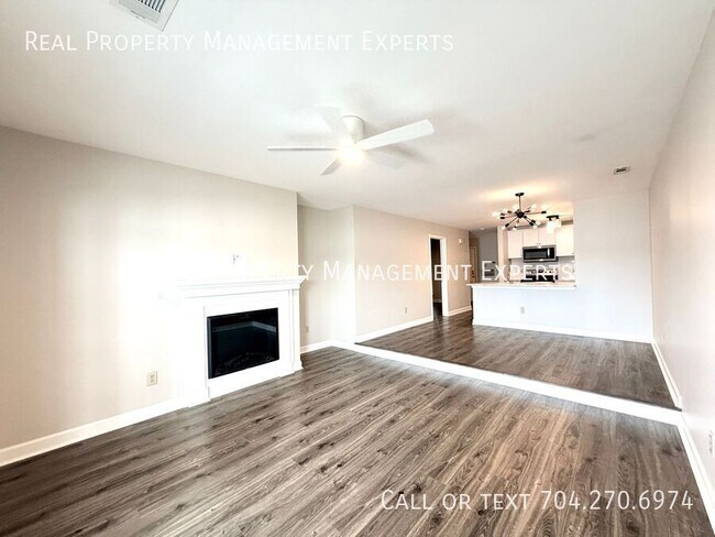 Building Photo - 913 Southwest Dr