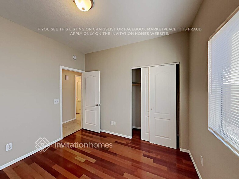 Building Photo - 2509 N Silverado