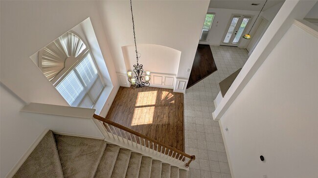 Building Photo - 16522 Pinon Vista Dr