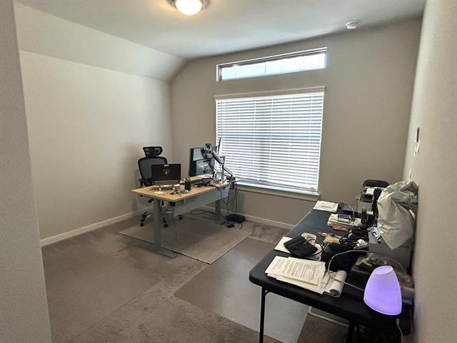 Building Photo - 4913 Pebblewood Dr