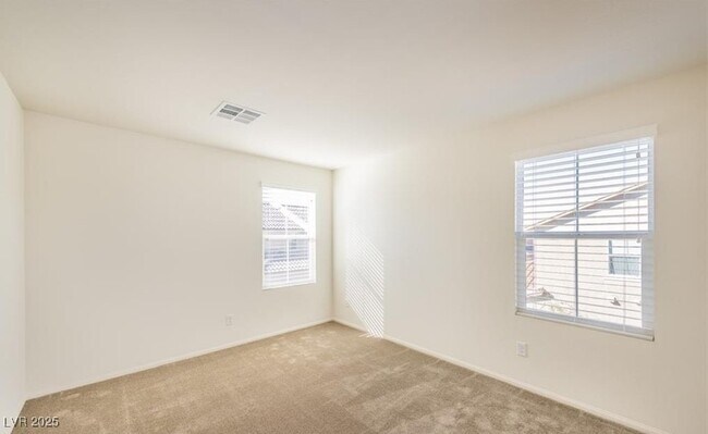 Building Photo - 2887 Starling Summit St