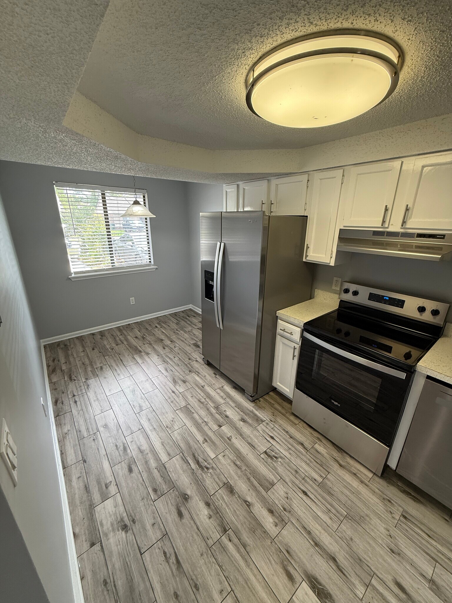 Building Photo - 11242 Shady Glen Dr