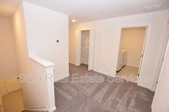 Building Photo - 4130 Collegiate Blvd