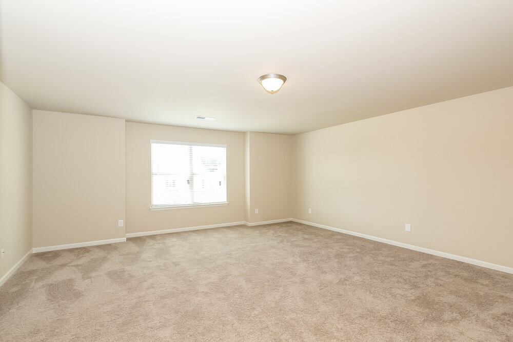Building Photo - 258 Stillwood Dr