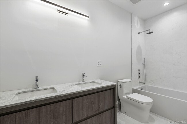 Building Photo - 75 Orchard Ave