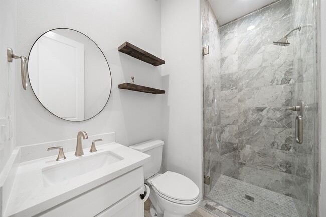 Building Photo - 2924 Leeland St