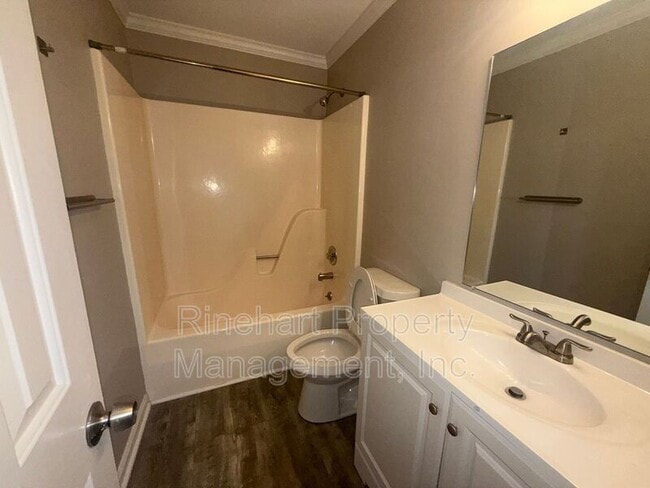 Building Photo - 202 Heritage Pkwy